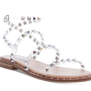 Brand New Steve Madden travel rock stud flat sandal
